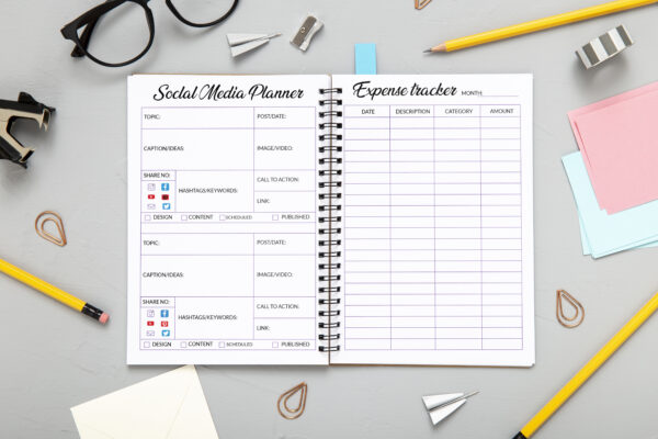 Mockup_3 Printable Business Planner-DP013