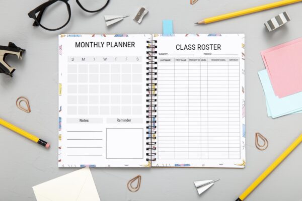 mockup 2 Printable Teacher Planner-DP019