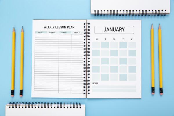 mockup 8 Printable Teacher Planner-DP020